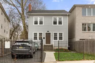 38 Hinsdale Pl, Newark, NJ 07104 - Photo 1