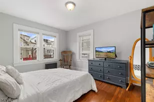 38 Hinsdale Pl, Newark, NJ 07104 - Photo 18