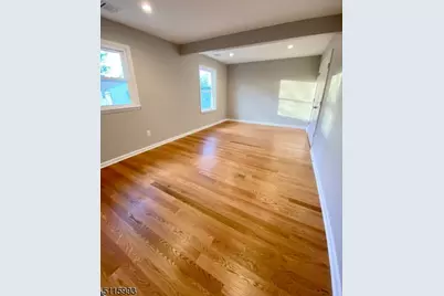 212 N 16th St, Kenilworth, NJ 07033 - Photo 20