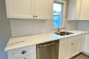 212 N 16th St, Kenilworth, NJ 07033 - Photo 8