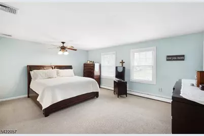 64 Country Club Ln, Harmony Township, NJ 08865 - Photo 20