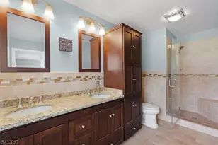 64 Country Club Ln, Harmony Township, NJ 08865 - Photo 22