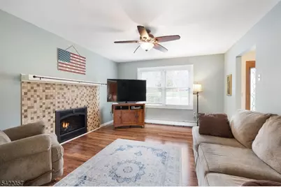 64 Country Club Ln, Harmony Township, NJ 08865 - Photo 8