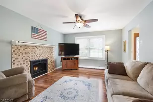 64 Country Club Ln, Harmony Township, NJ 08865 - Photo 8