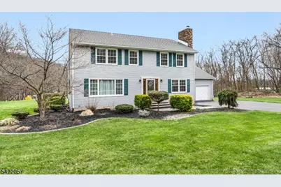 64 Country Club Ln, Harmony Township, NJ 08865 - Photo 4