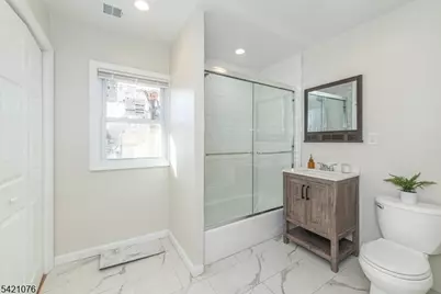 116 Franklin St #2, Bloomfield, NJ 07003 - Photo 4