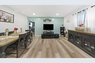 1046 E 26th St, Paterson, NJ 07513 - Photo 10