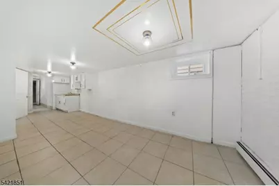 1046 E 26th St, Paterson, NJ 07513 - Photo 38