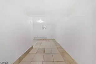 1046 E 26th St, Paterson, NJ 07513 - Photo 30