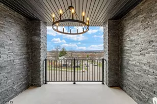 38 Pershing Pl, Woodland Park, NJ 07424 - Photo 22