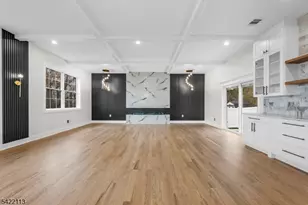 38 Pershing Pl, Woodland Park, NJ 07424 - Photo 6