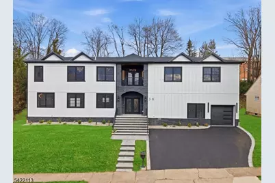 38 Pershing Pl, Woodland Park, NJ 07424 - Photo 1