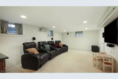 555 Shackamaxon Dr, Westfield, NJ 07090 - Photo 28