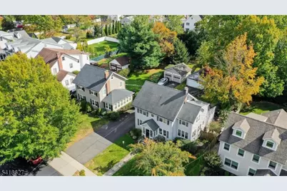 555 Shackamaxon Dr, Westfield, NJ 07090 - Photo 4