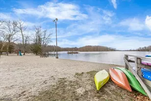 20 Lake View Dr, Byram Township, NJ 07821 - Photo 36