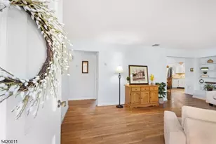 12 Crestwood Dr, Madison, NJ 07940 - Photo 2