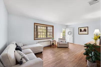 12 Crestwood Dr, Madison, NJ 07940 - Photo 10