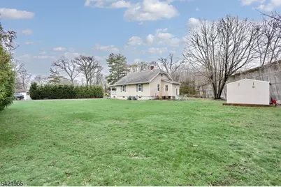 60 Ramapo Ave, Oakland, NJ 07436 - Photo 22