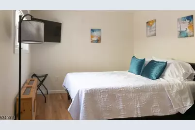 333 Forrest St, Jersey City, NJ 07304 - Photo 4