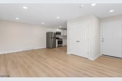 127 Main St #2A, Bloomingdale, NJ 07403 - Photo 8