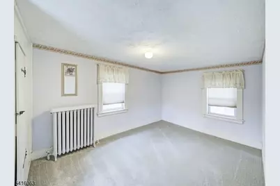 24 W Main St, Clinton, NJ 08809 - Photo 20