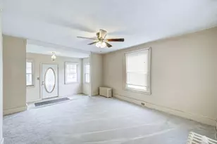 24 W Main St, Clinton, NJ 08809 - Photo 8