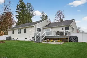 5 Birch Rd, Byram Township, NJ 07821 - Photo 10