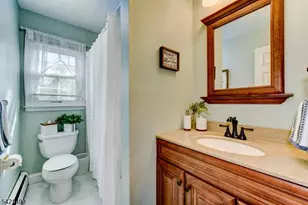 8 Loretta Ln, Jefferson Township, NJ 07438 - Photo 18