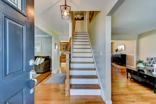 8 Loretta Ln, Jefferson Township, NJ 07438 - Photo 2