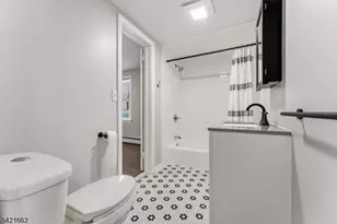 11 Czaplicki St, Manville, NJ 08835 - Photo 6