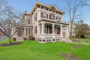 68 W Main St, Clinton, NJ 08809 - Photo 2