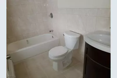 418 Woodside Ave #1, Newark, NJ 07104 - Photo 4