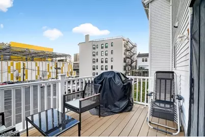 121 Arlington St, Newark, NJ 07102 - Photo 16