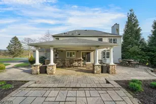 2 Lauren Dr, Franklin Township, NJ 08886 - Photo 2