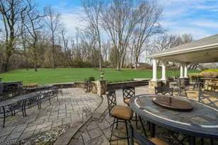 2 Lauren Dr, Franklin Township, NJ 08886 - Photo 4