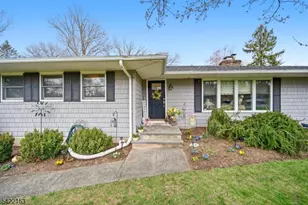 157 Oakwood Ave, North Haledon, NJ 07508 - Photo 2