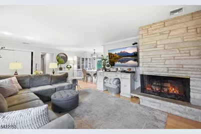 157 Oakwood Ave, North Haledon, NJ 07508 - Photo 8