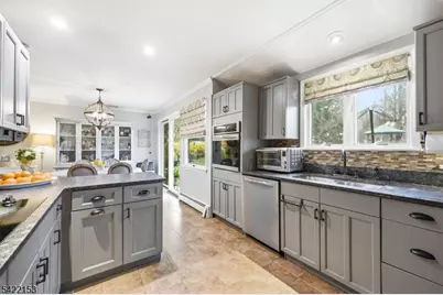 157 Oakwood Ave, North Haledon, NJ 07508 - Photo 14