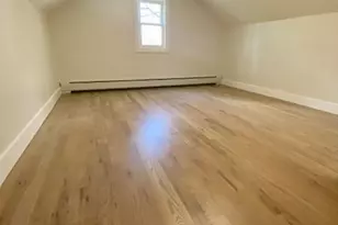 323 Rutherford Ave, Franklin, NJ 07416 - Photo 4