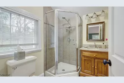 35 Woodledge Rd, Watchung, NJ 07069 - Photo 38