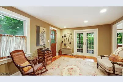 35 Woodledge Rd, Watchung, NJ 07069 - Photo 12