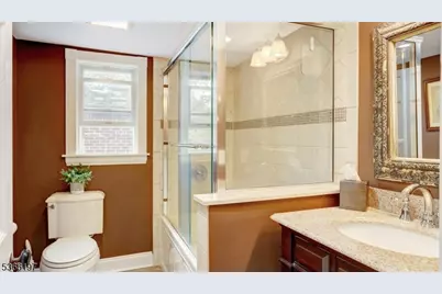 35 Woodledge Rd, Watchung, NJ 07069 - Photo 32