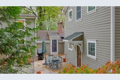 35 Woodledge Rd, Watchung, NJ 07069 - Photo 44