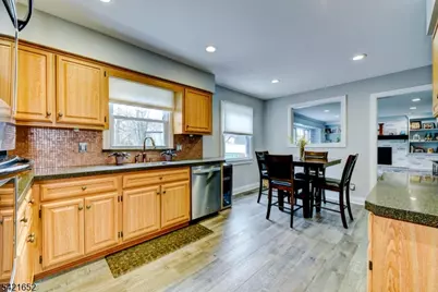 3 Yorktown Rd, Millstone Borough, NJ 08844 - Photo 4