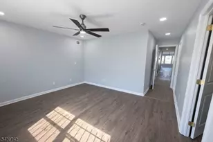 95 19th Ave, Newark, NJ 07103 - Photo 10