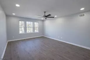 95 19th Ave, Newark, NJ 07103 - Photo 4