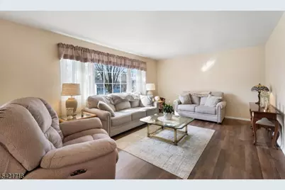 13 Hillside Dr, Clinton, NJ 08809 - Photo 14