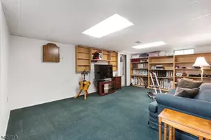 13 Hillside Dr, Clinton, NJ 08809 - Photo 24