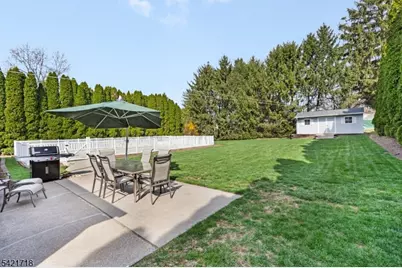 13 Hillside Dr, Clinton, NJ 08809 - Photo 26