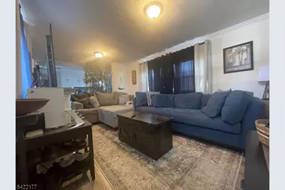 28 Finns Dr, Wayne Twp., NJ 07470 - Photo 2